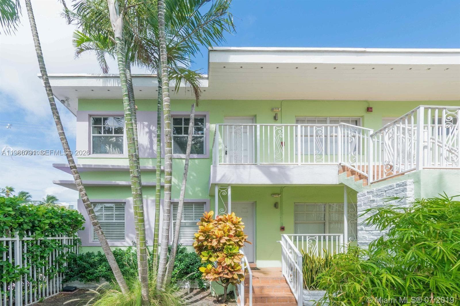 JEFFERSON COURT CONDO · #201 in Miami Beach - Photo 1