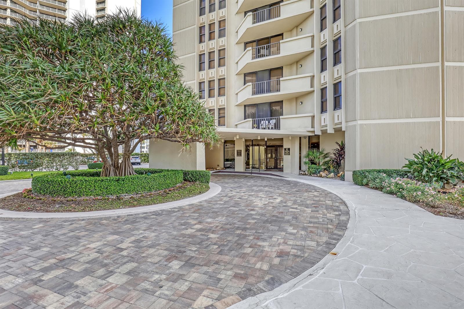 2800 N Ocean Drive #A-3c