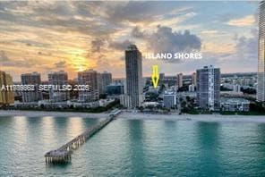 ISLAND SHORES CONDO · #903 in North Miami Beach - Photo 1