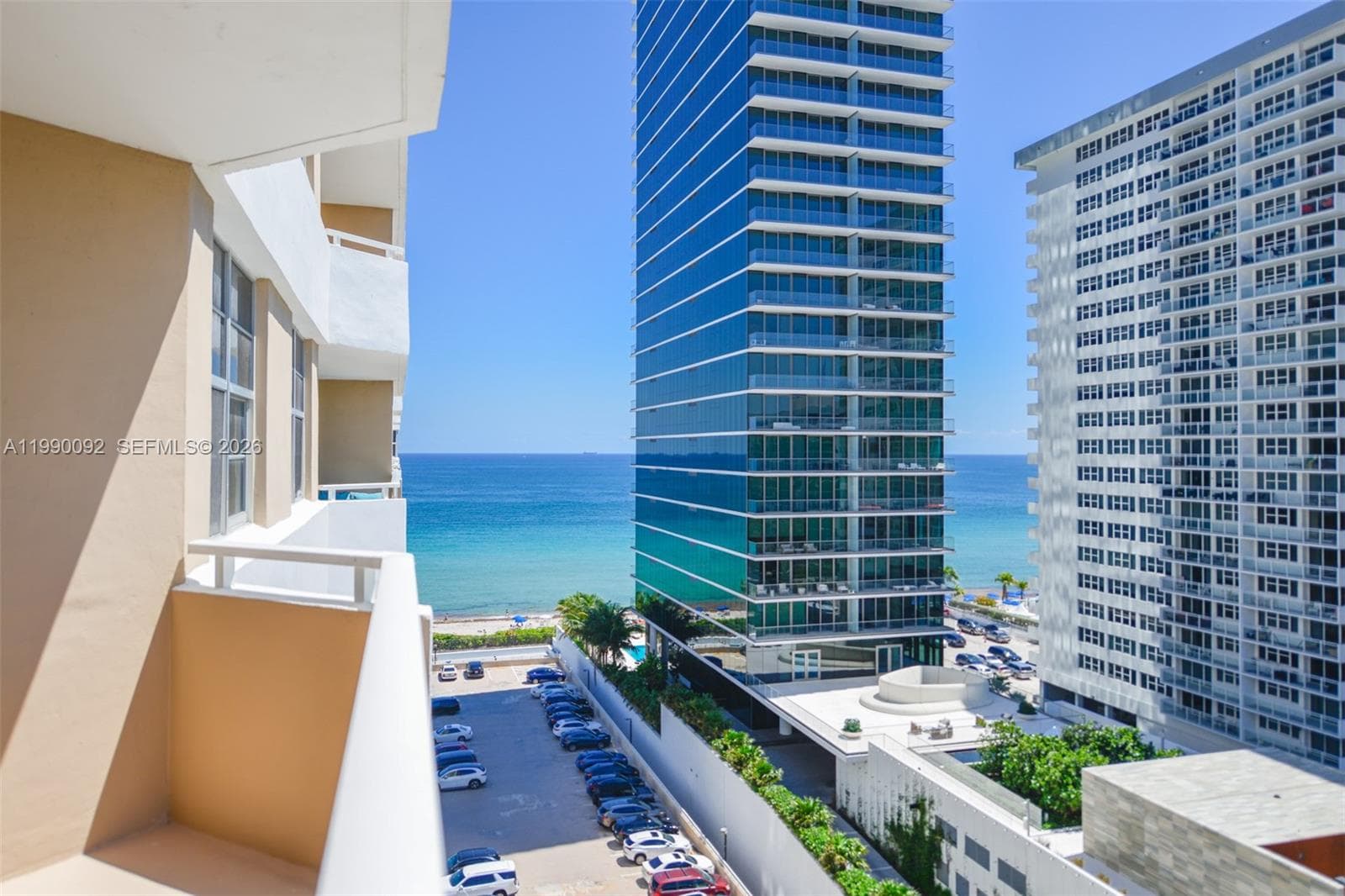 HEMISPHERES CONDO · #10L in Hallandale Beach - Photo 1