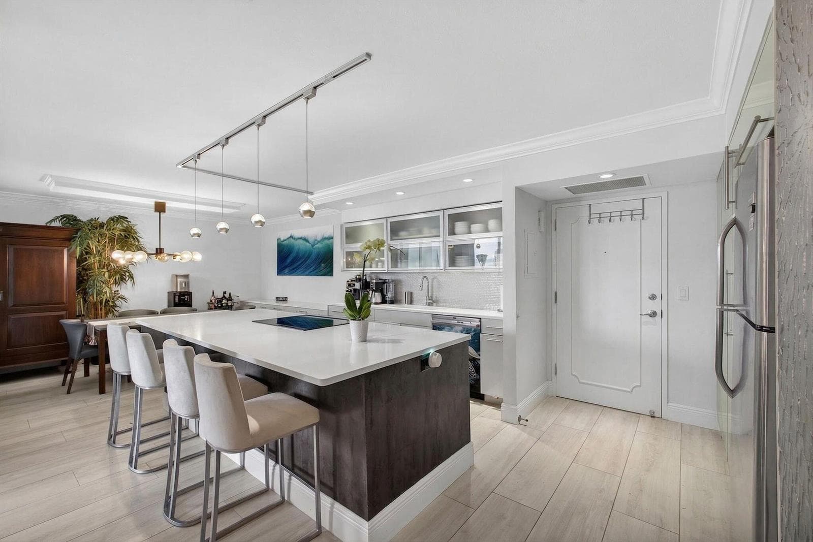 5440 N Ocean Drive #805