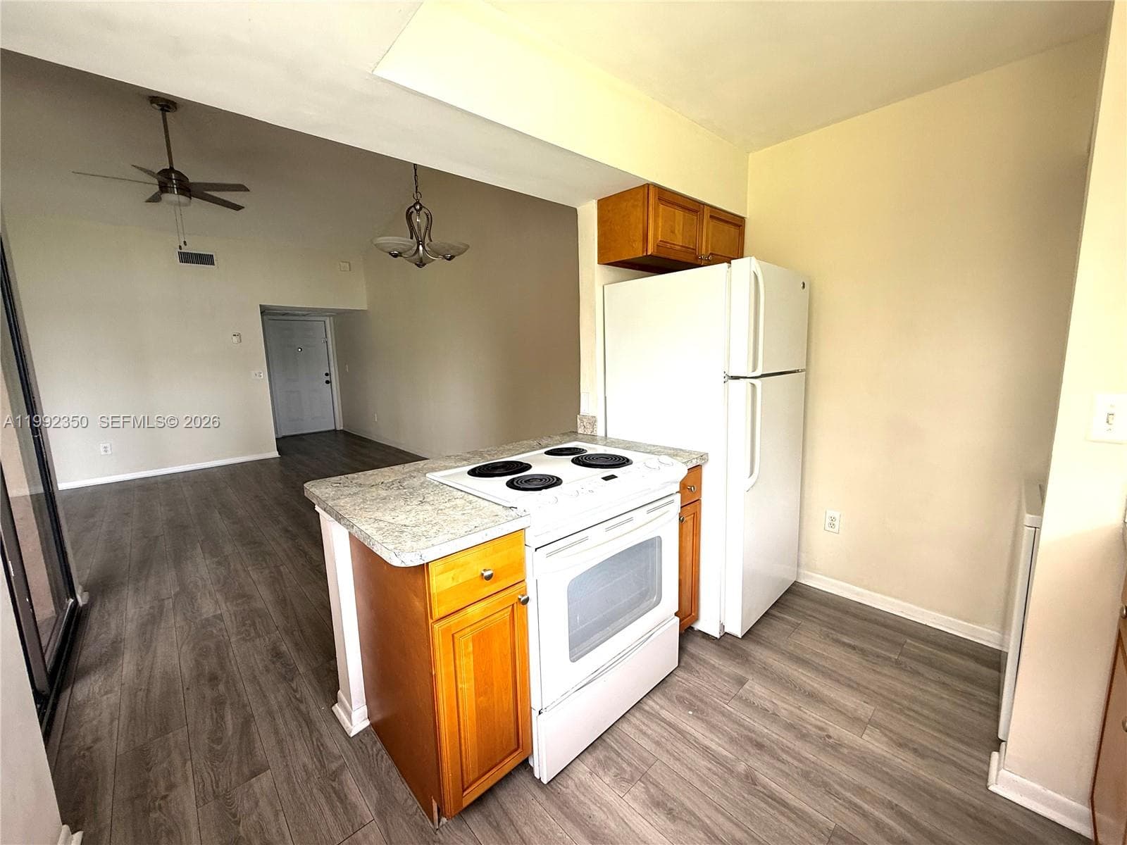 LAKESHORE CONDO #5 · #800I in Homestead - Photo 1
