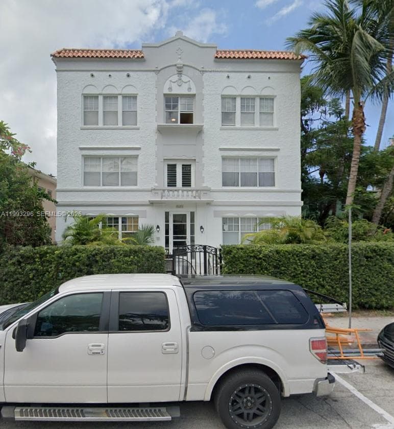 MONTERREY CONDO · #10 in Miami Beach - Photo 1