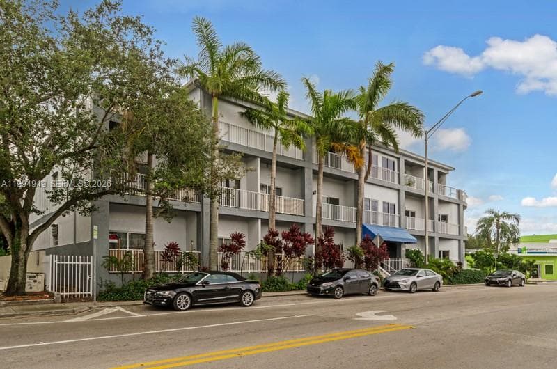 Bird Grove Condo · #310 in Miami - Photo 1