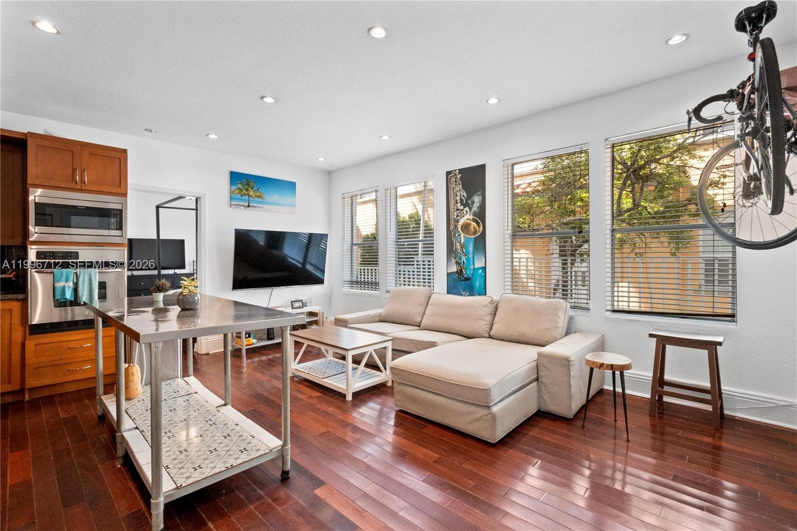 PENN PLAZA CONDO · #102 in Miami Beach - Photo 1