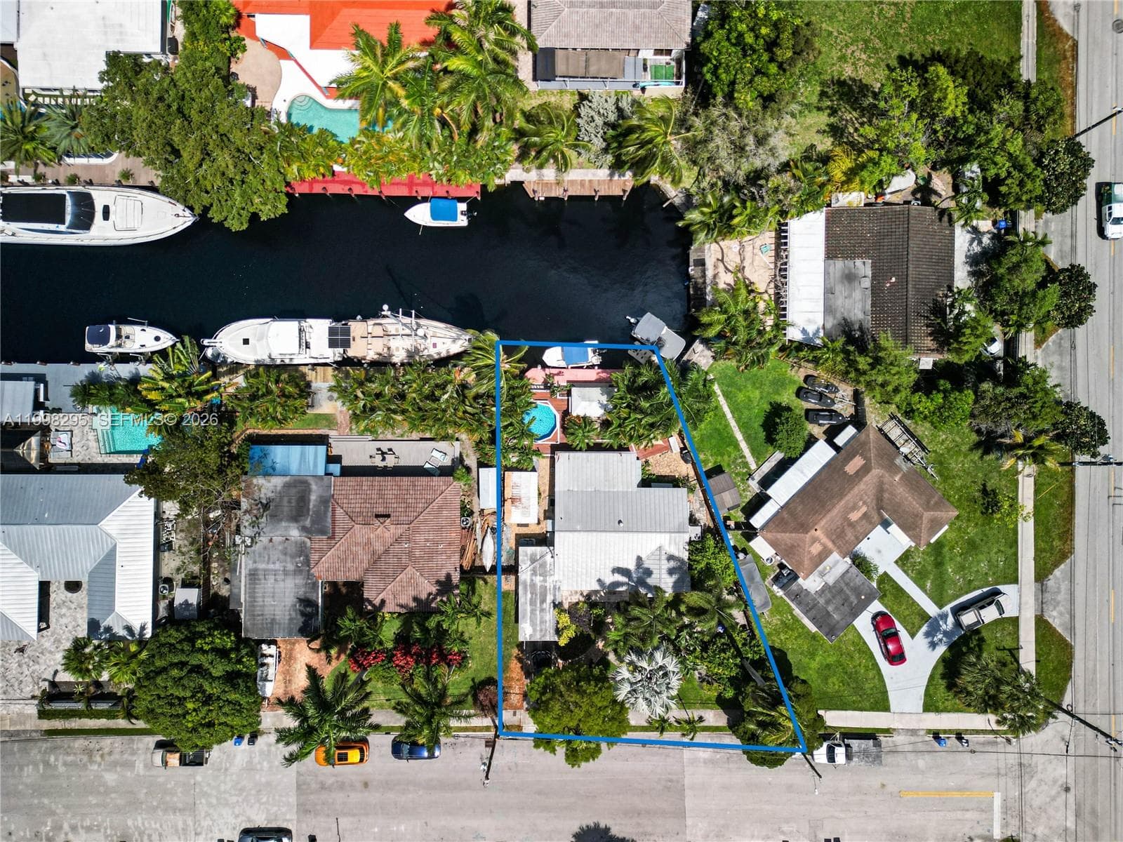905 Mandarin Isle photo 1