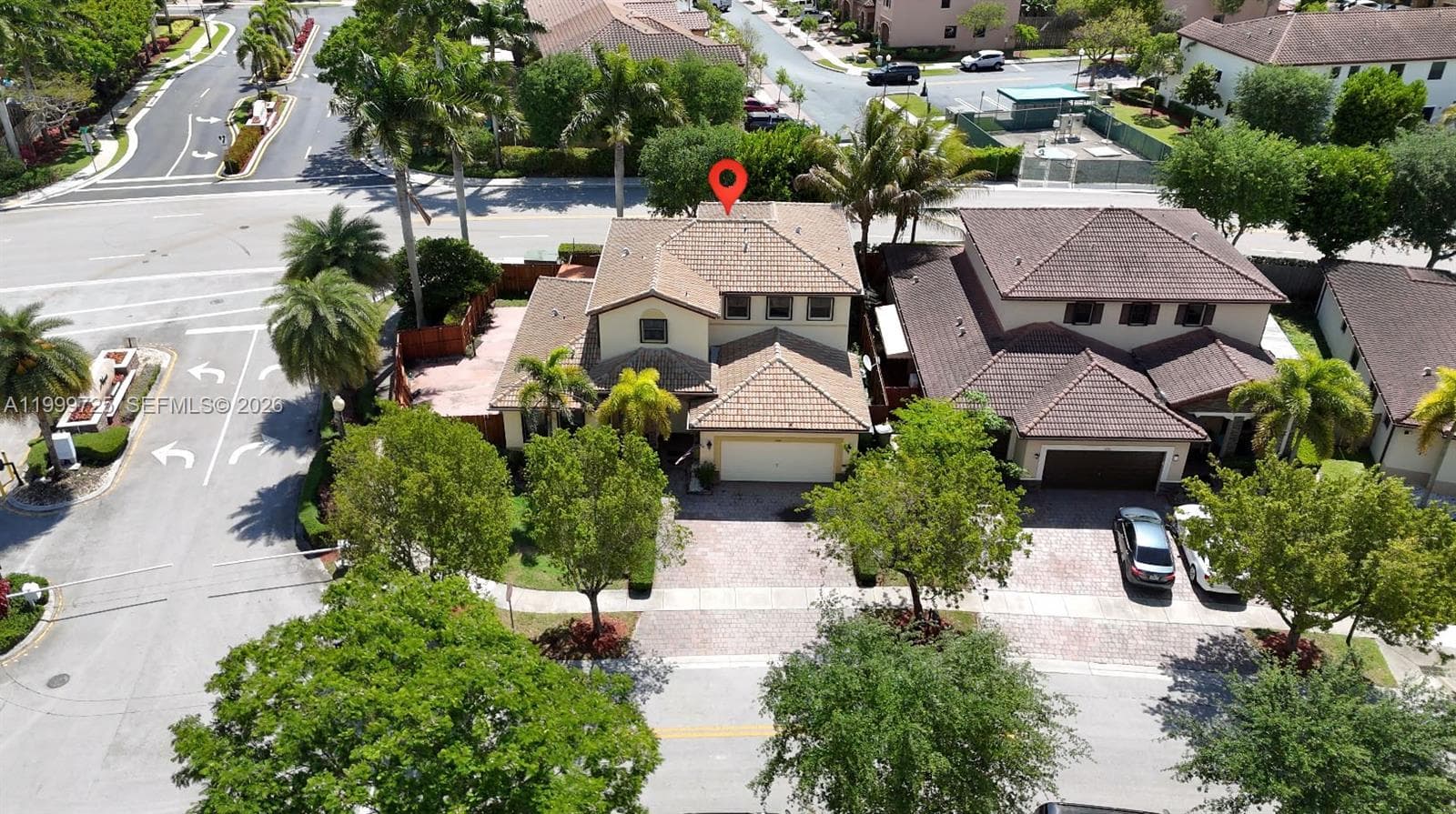 3698 SE 2nd Dr photo 1