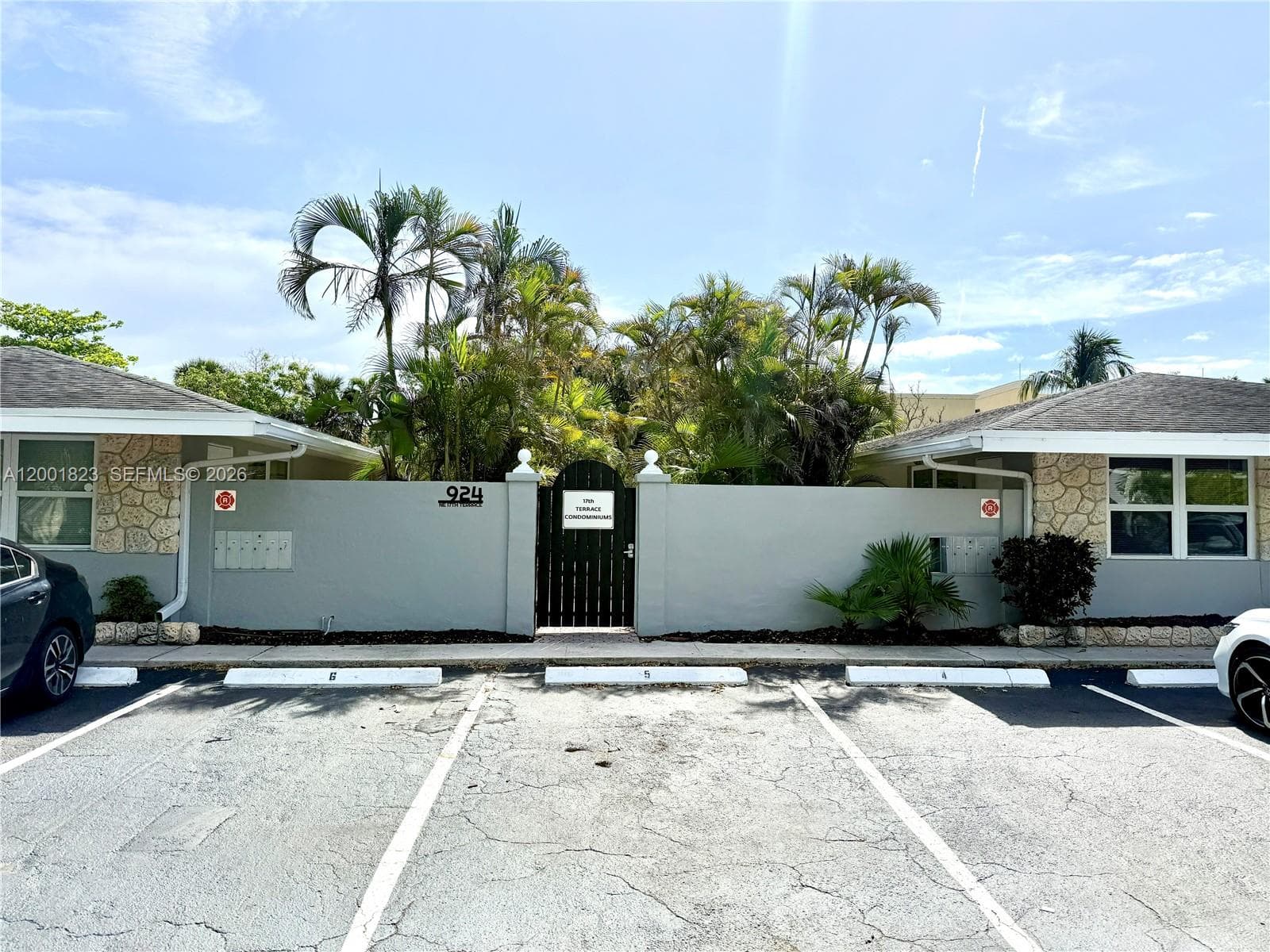 17TH TERRACE CONDOMINIUM · #1 in Fort Lauderdale - Photo 1