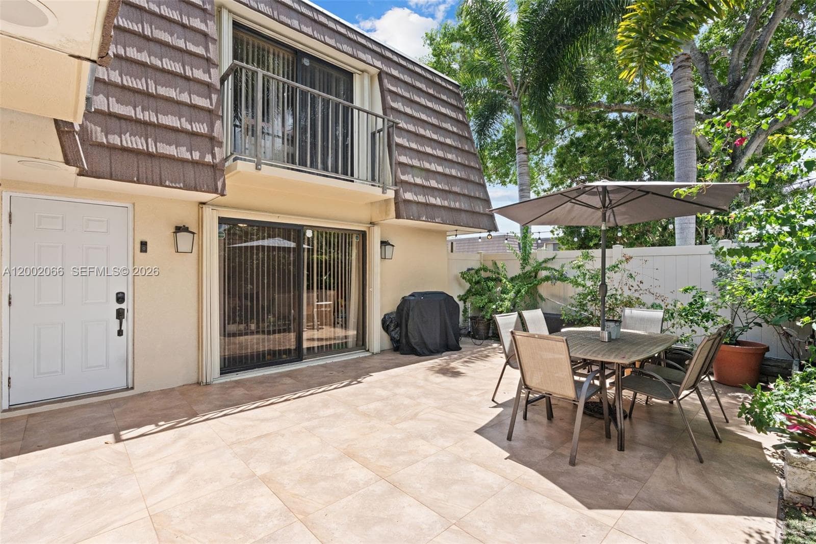 7124 71st Way photo 1