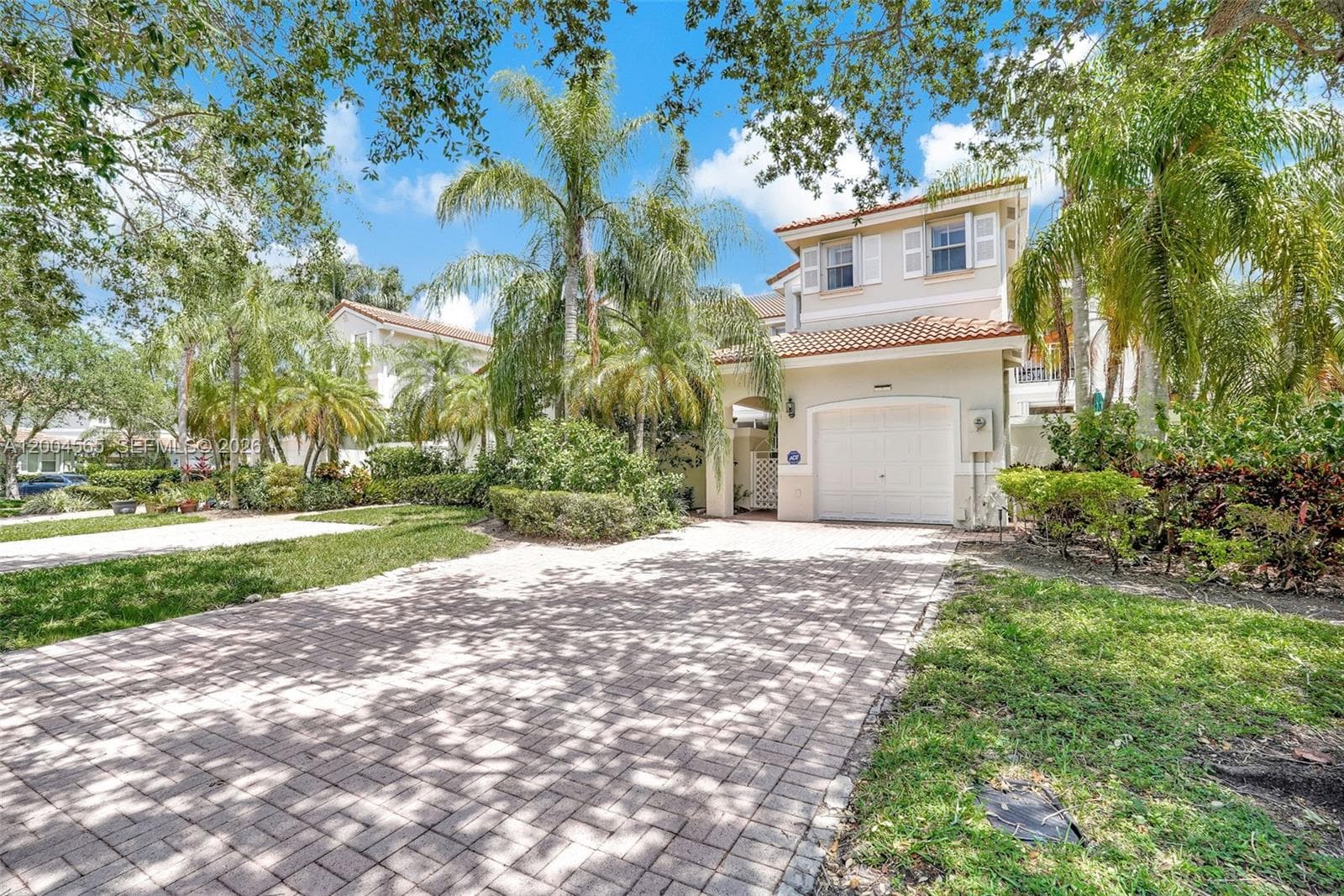 1675 Yellowheart Way photo 1