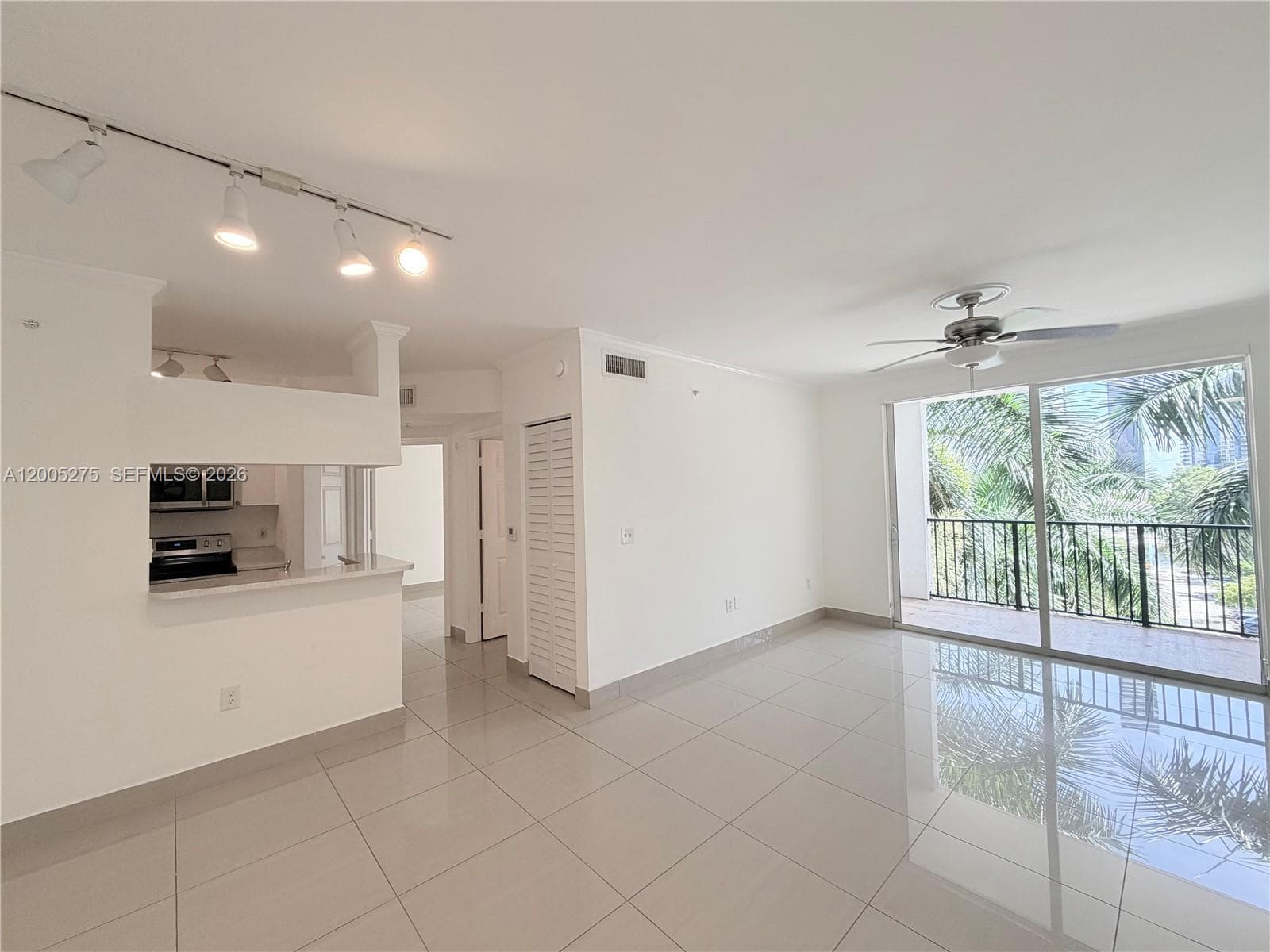 Porto Bellagio · #1517 in Sunny Isles Beach - Photo 1