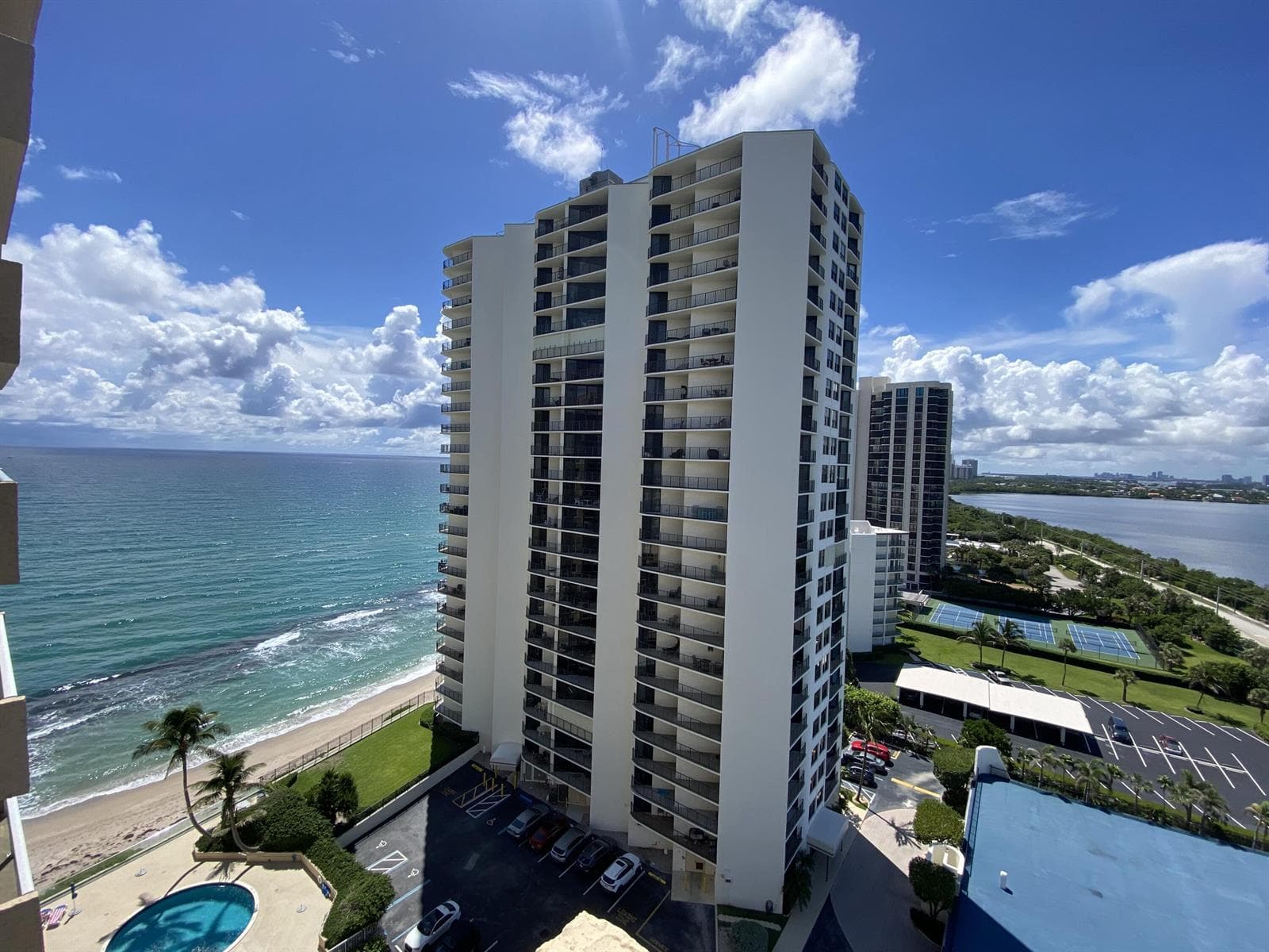 5440 N Ocean Drive #1501