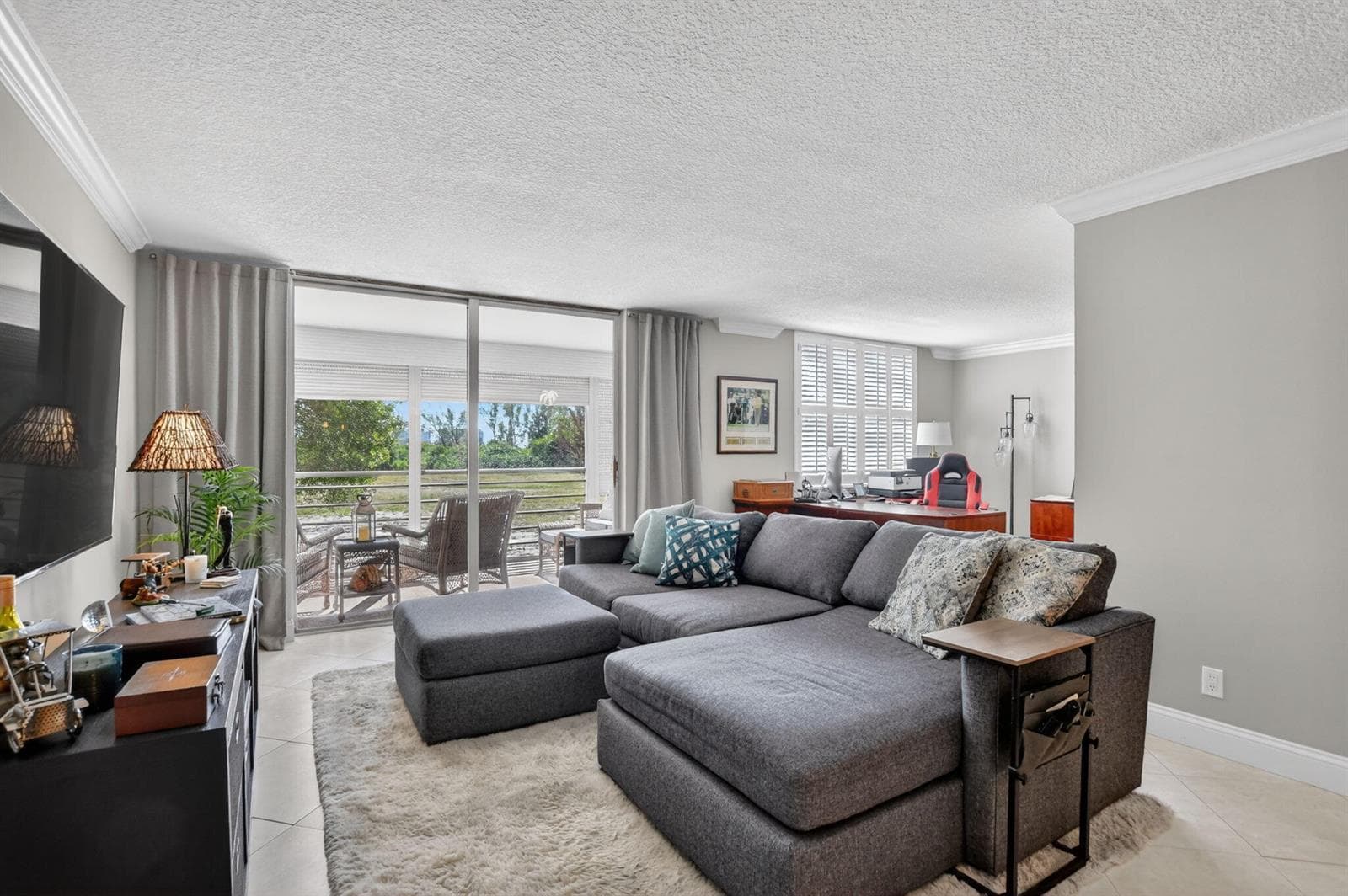 6300 Nw 2nd Avenue #306