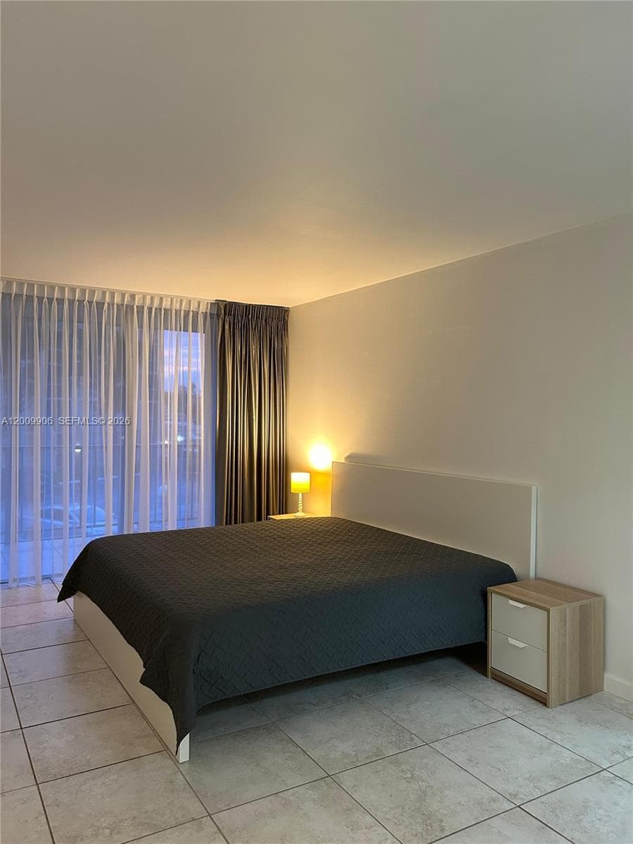 DESOTO PARK CONDO · #211 in Hallandale Beach - Photo 1