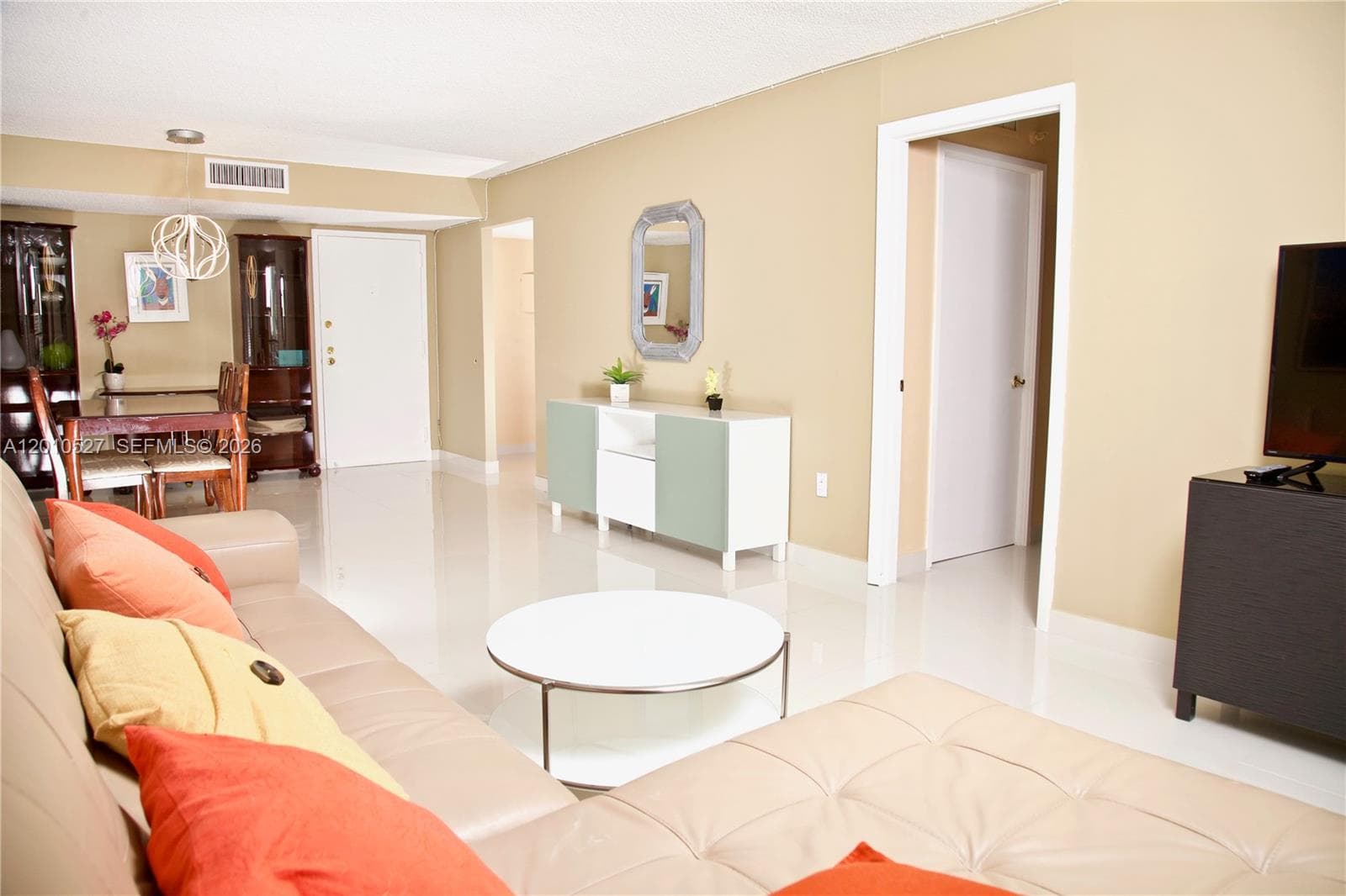 WINSTON TOWERS 600 CONDO · #1107 in Sunny Isles Beach - Photo 1