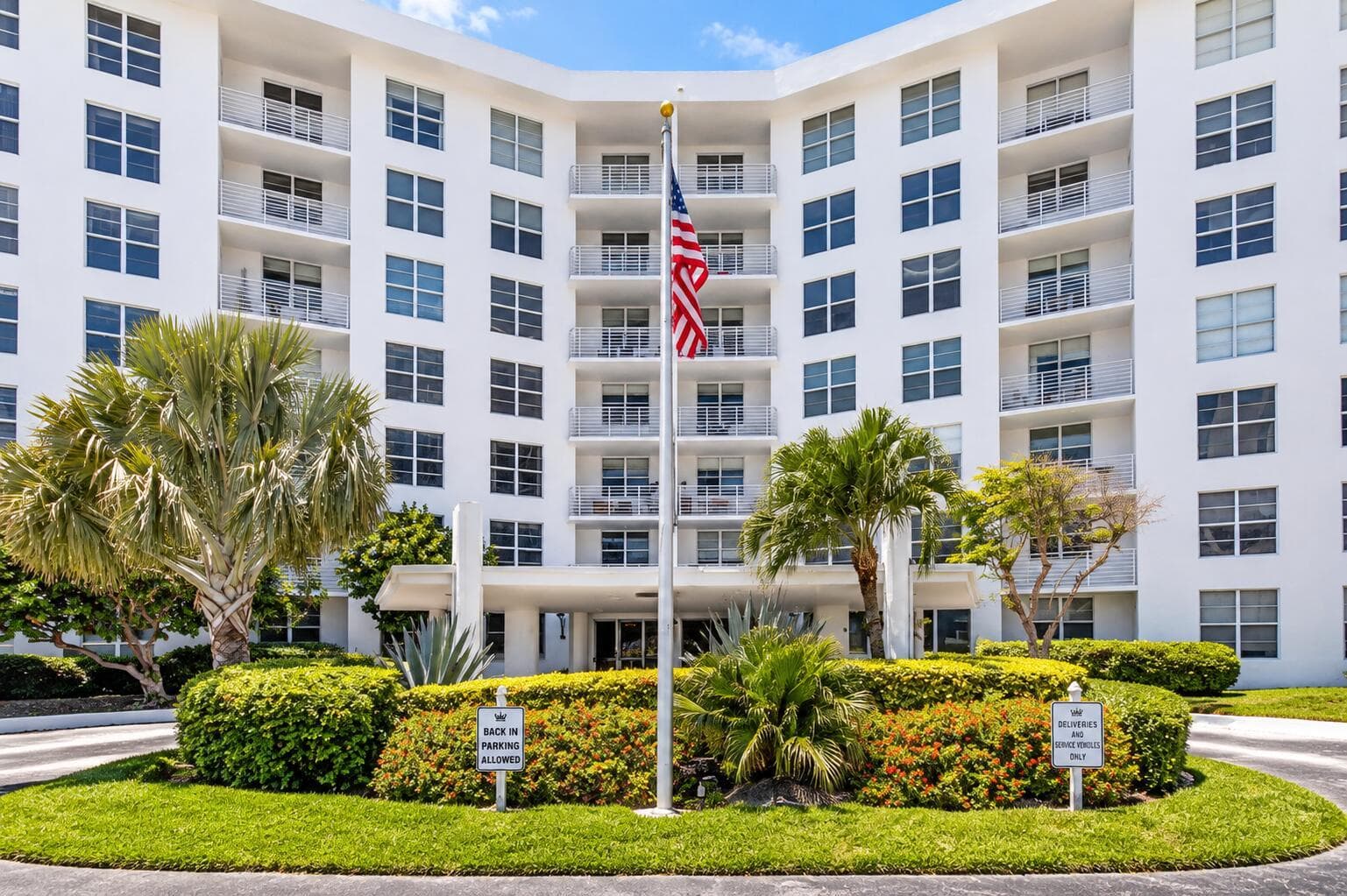 2851 S Ocean Boulevard #5m