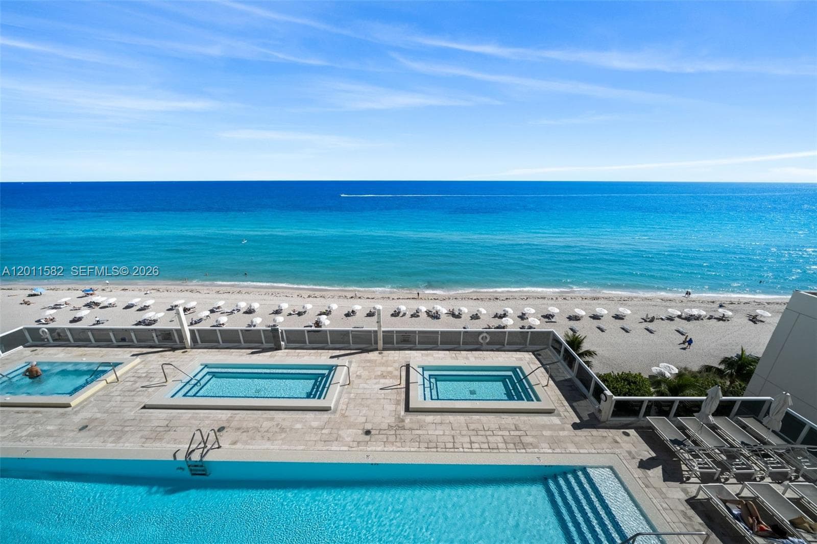 BEACH CLUB TWO CONDO · #1002 in Hallandale Beach - Photo 1
