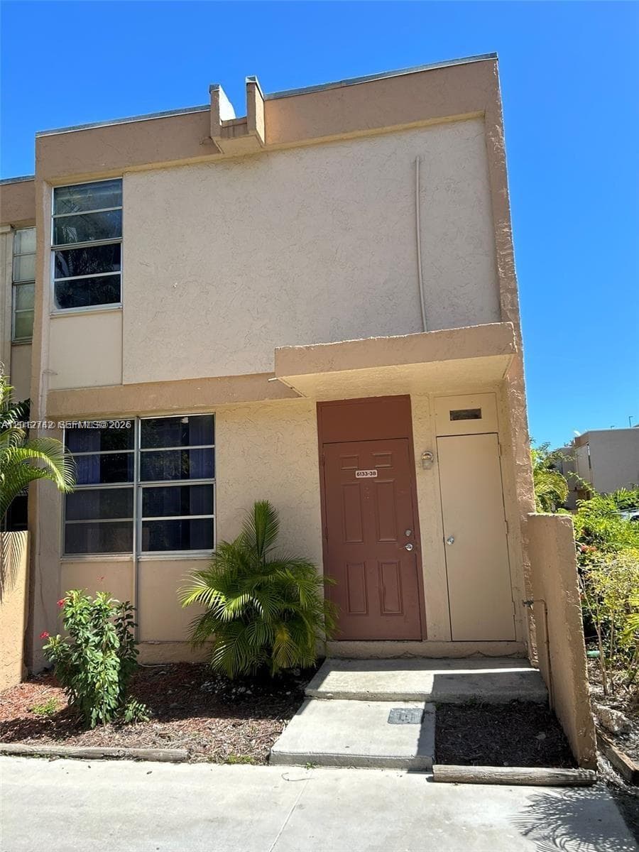 6133 SW 69th St #38 photo 1