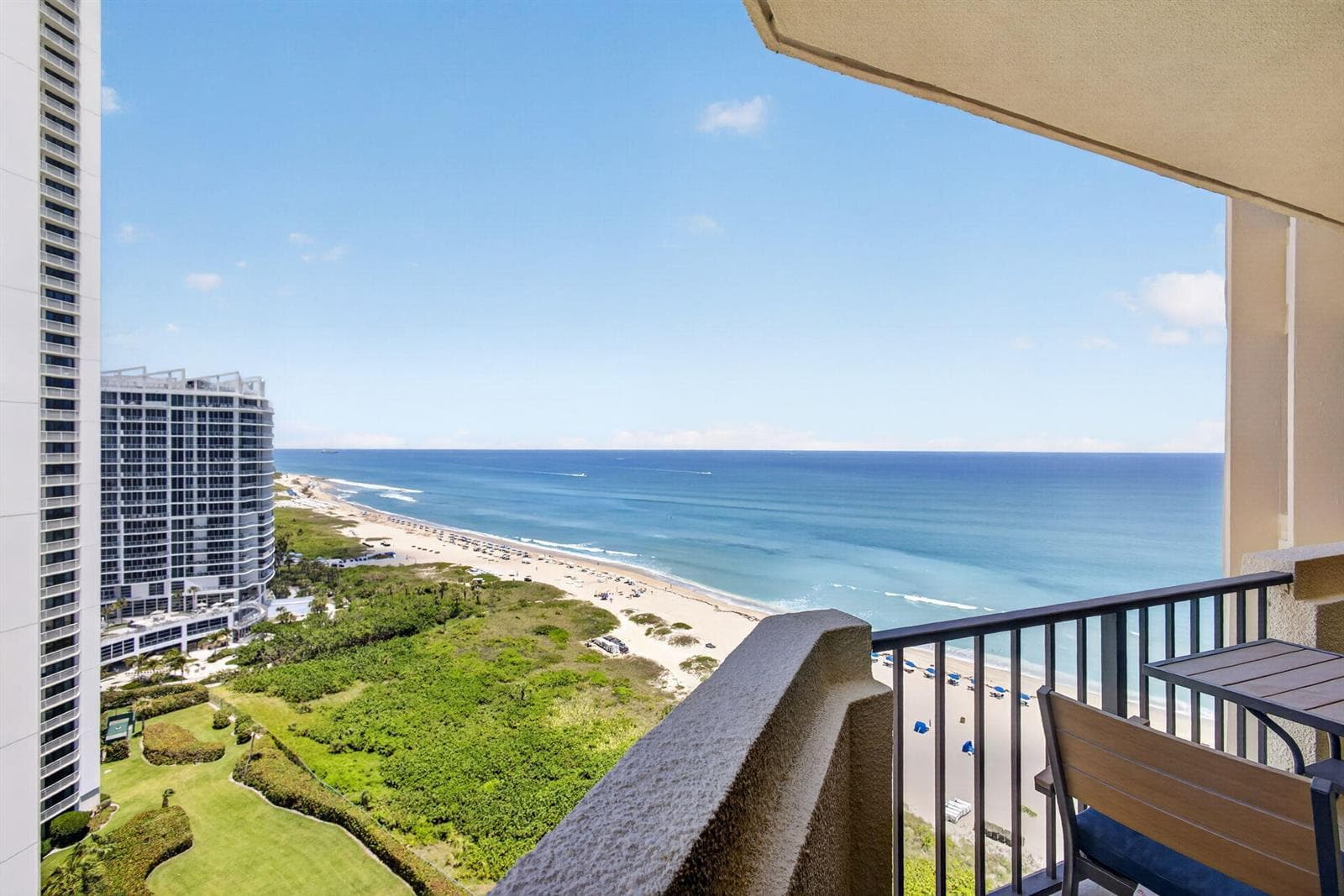 2800 N Ocean Drive #A-19c