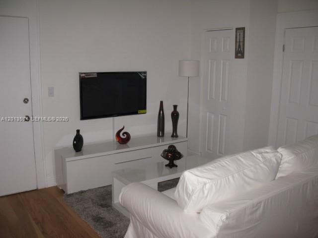 MONTEREY CONDO · #13 in Miami Beach - Photo 1