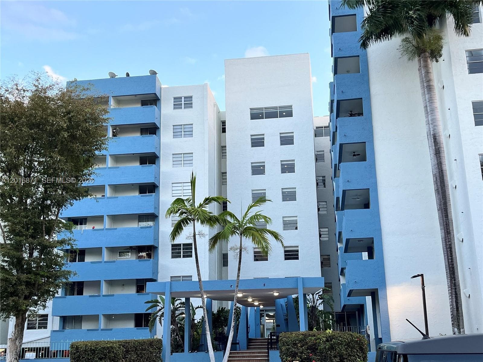 5050 CONDO · #220 in Miami - Photo 1