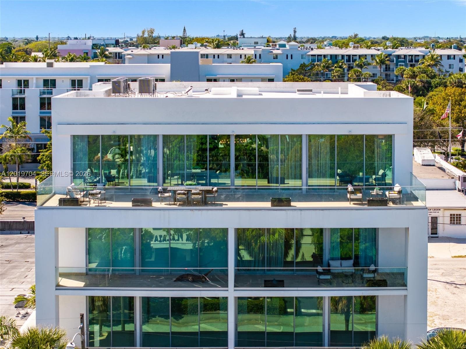 246 NE 6TH AVENUE CONDO #PH