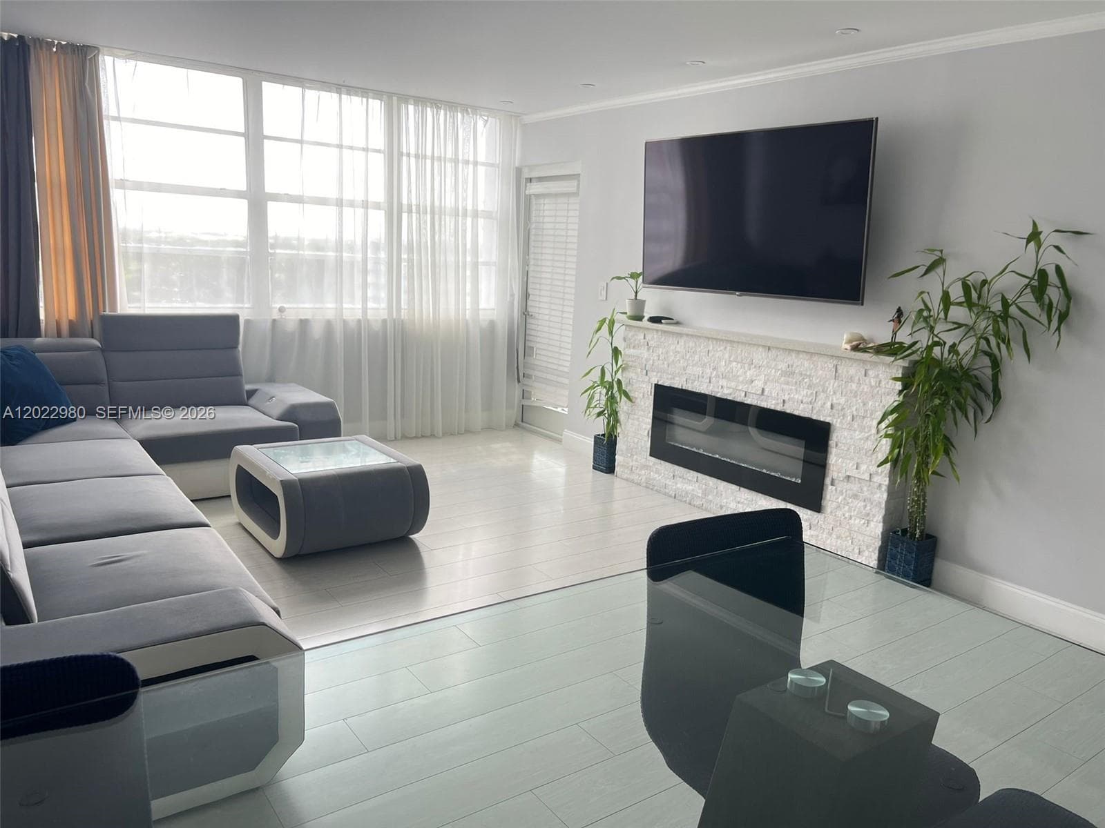 BUCKLEY TOWERS CONDO · #1013W in Miami - Photo 1