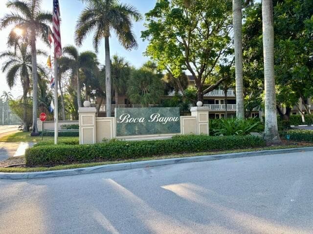 21 Royal Palm Way #2020