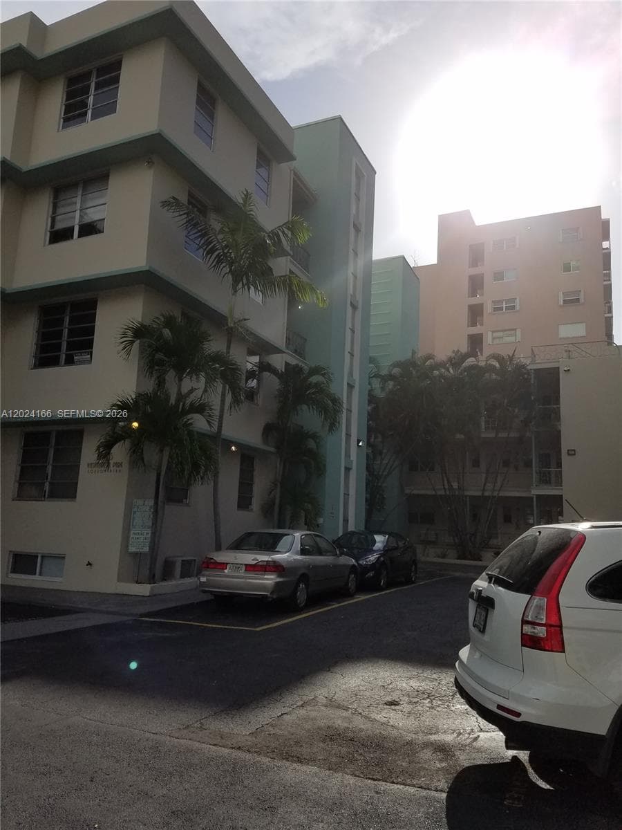 WASHINGTON PARK CONDO · #1H in Miami Beach - Photo 1