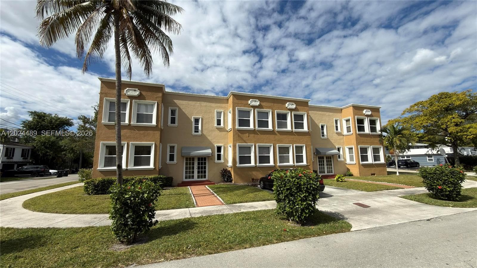 THE VICTORIAN CONDO · #2 in Fort Lauderdale - Photo 1