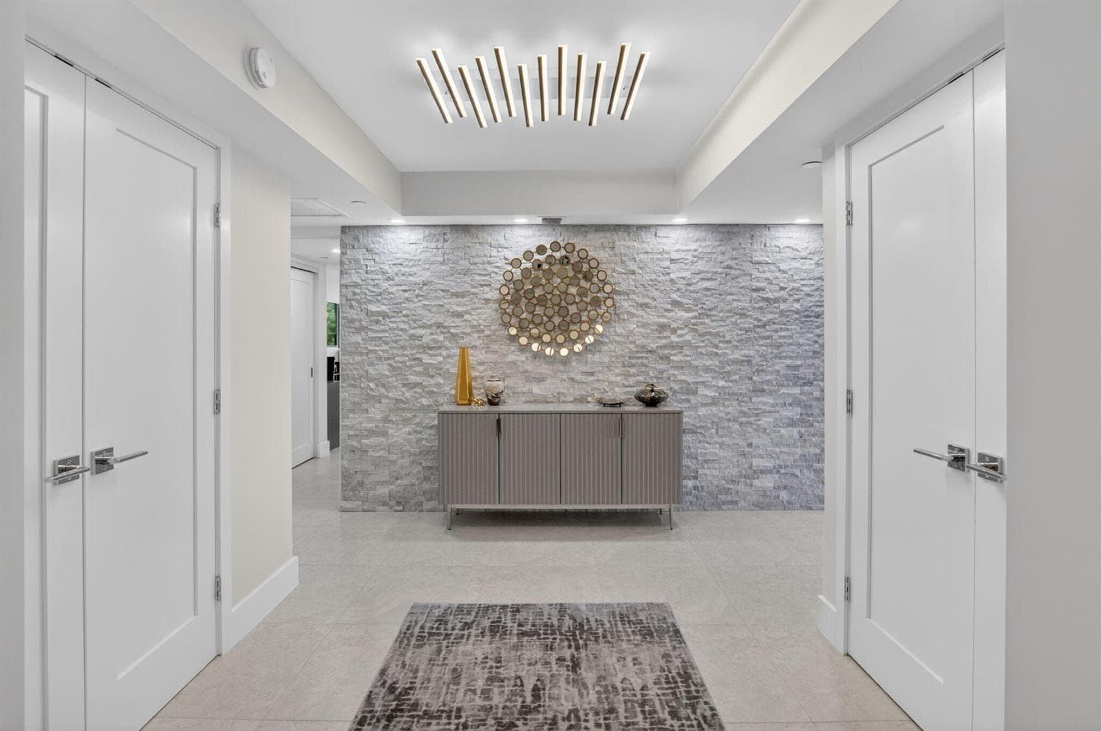 7768 Lakeside Boulevard #551