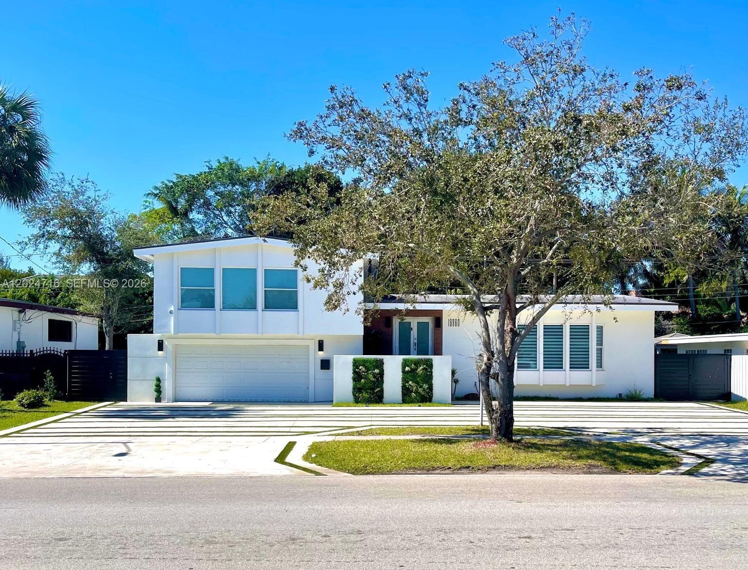 19960 Highland Lakes Blvd photo 1