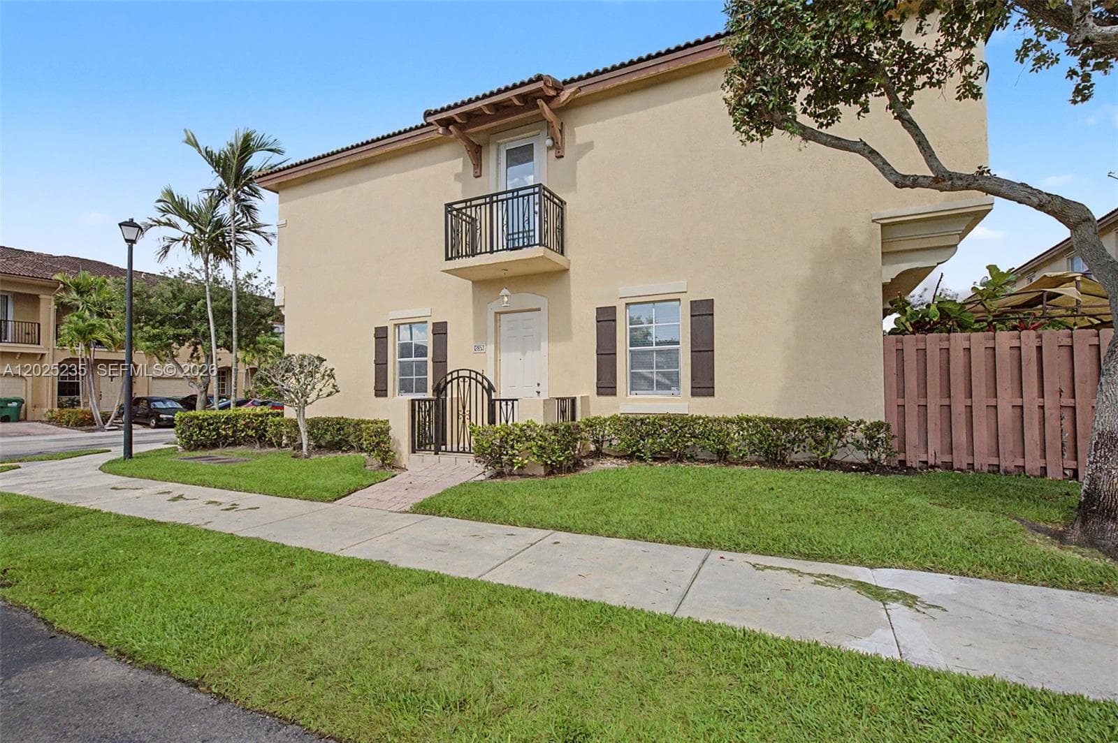 12853 SW 135th St photo 1