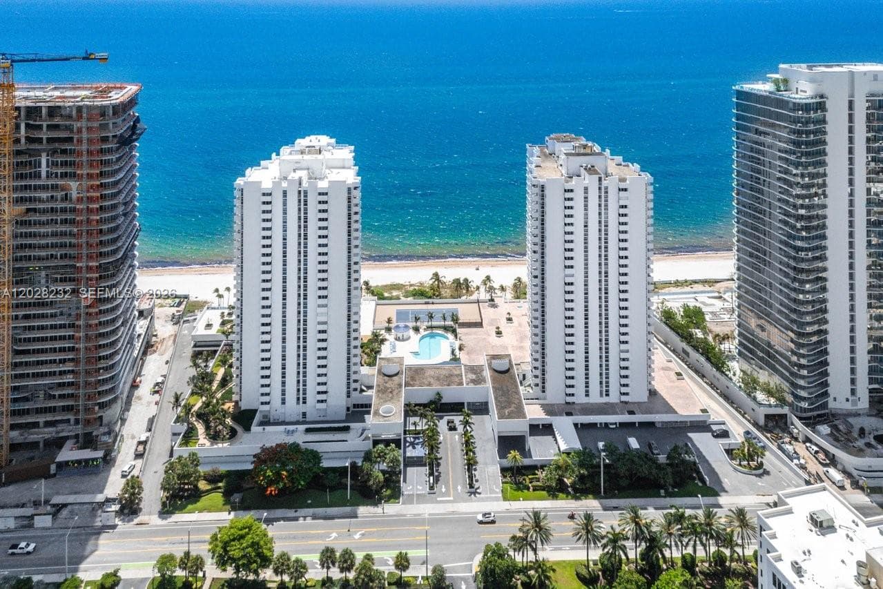 Renaissance II · #1206 in Pompano Beach - Photo 1