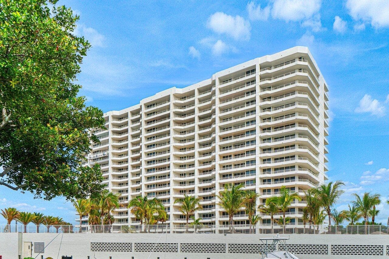 4201 N Ocean Boulevard #601