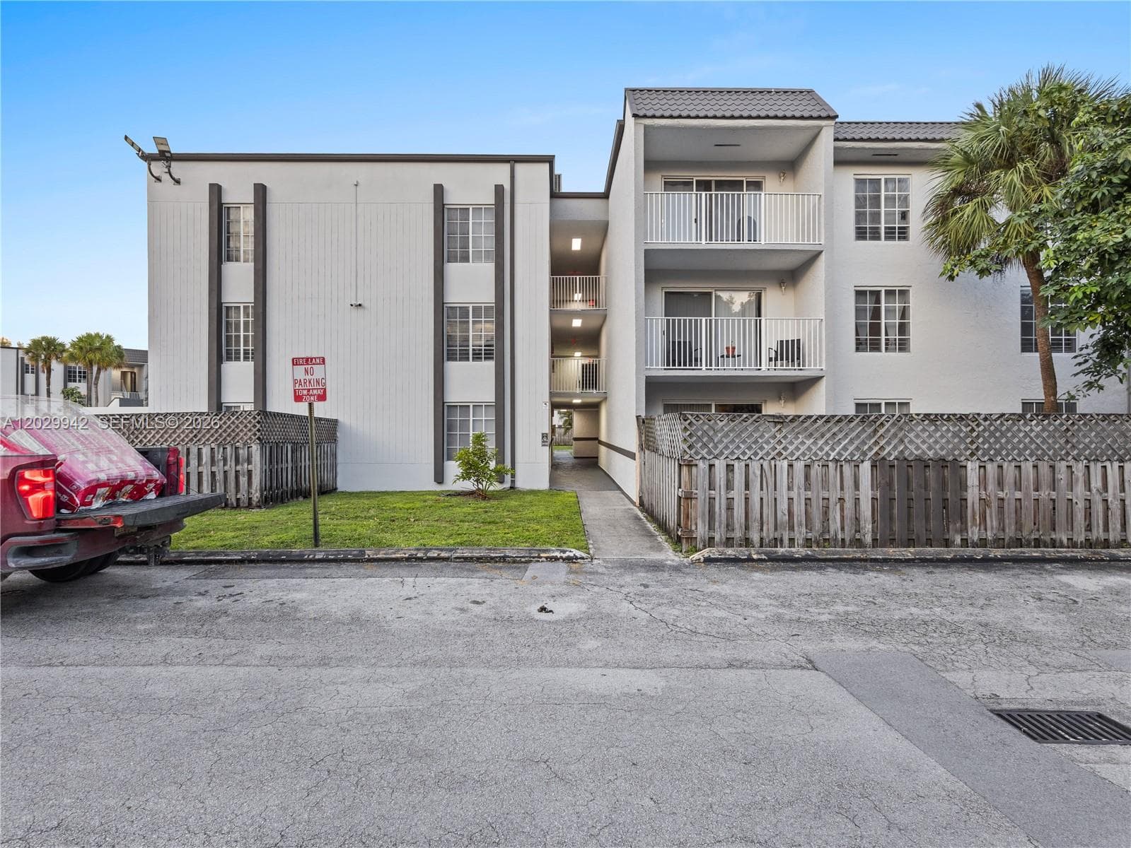 DORAL GARDENS II · #211 in Doral - Photo 1