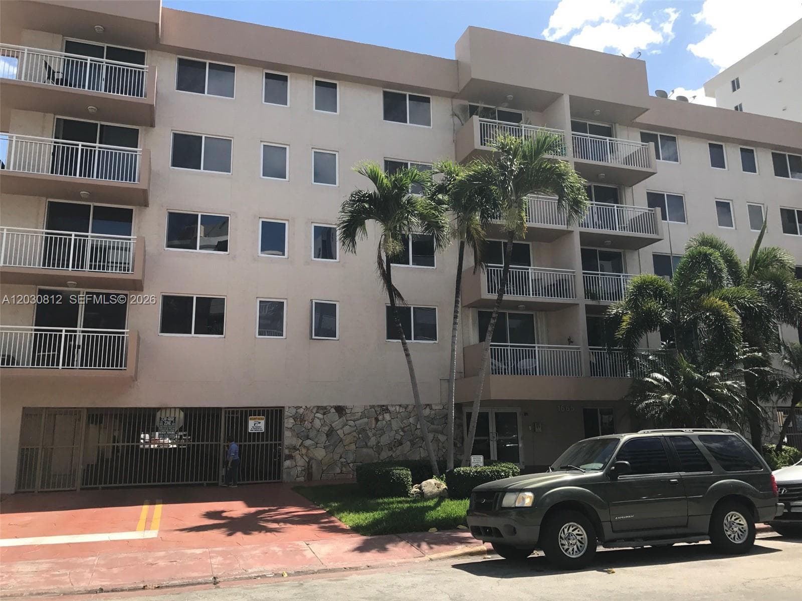 WEST BAY GARDENS CONDO · #416 in Miami Beach - Photo 1