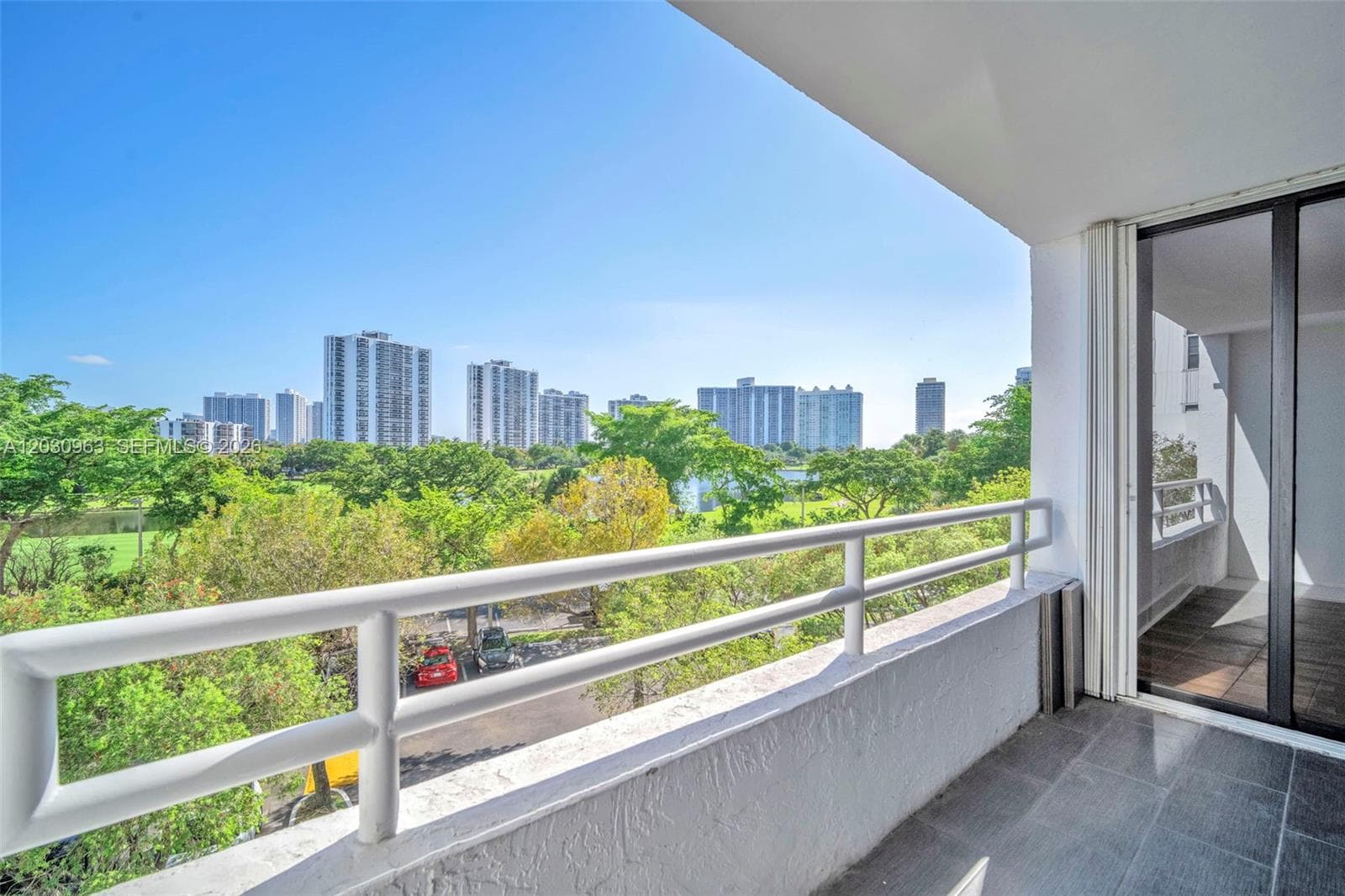 DELVISTA · #421 in Aventura - Photo 1