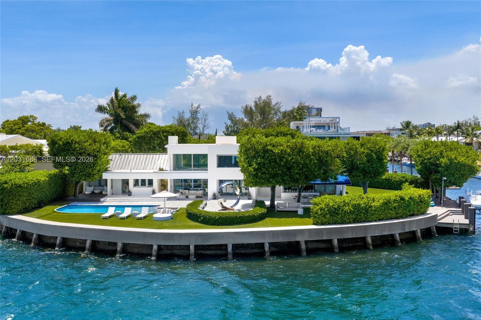 13395 Biscayne Bay Dr photo 1