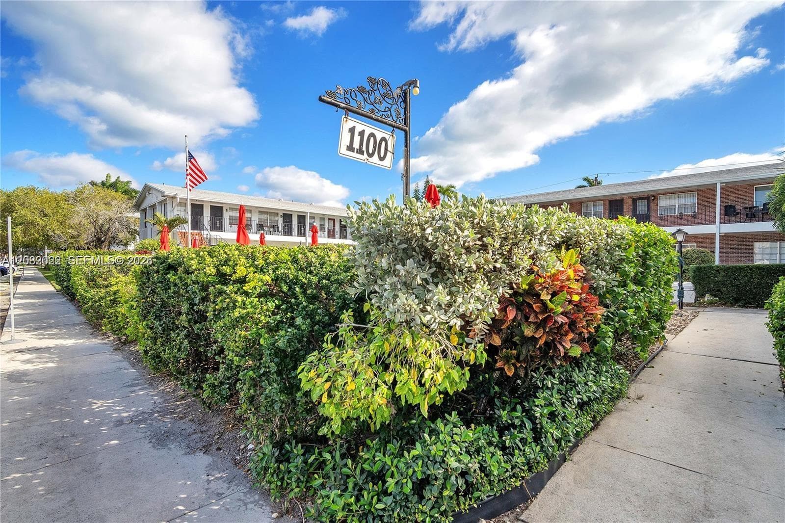 Colonial House · #405 in Hallandale Beach - Photo 1