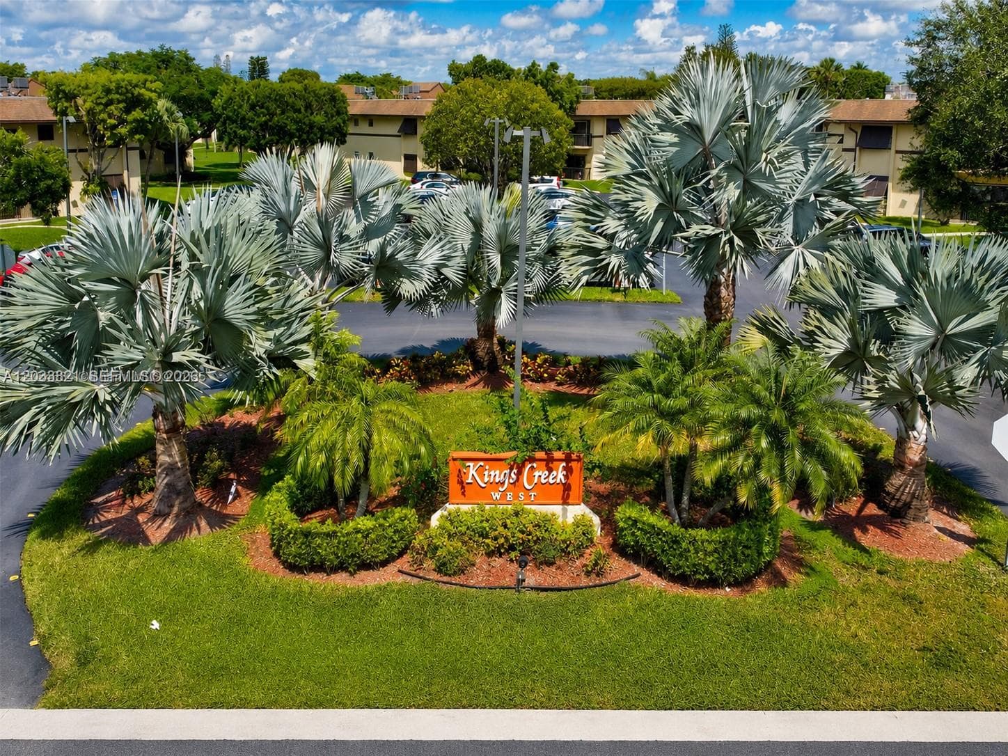 KINGS CREEK WEST CONDO · #823 in Miami - Photo 1