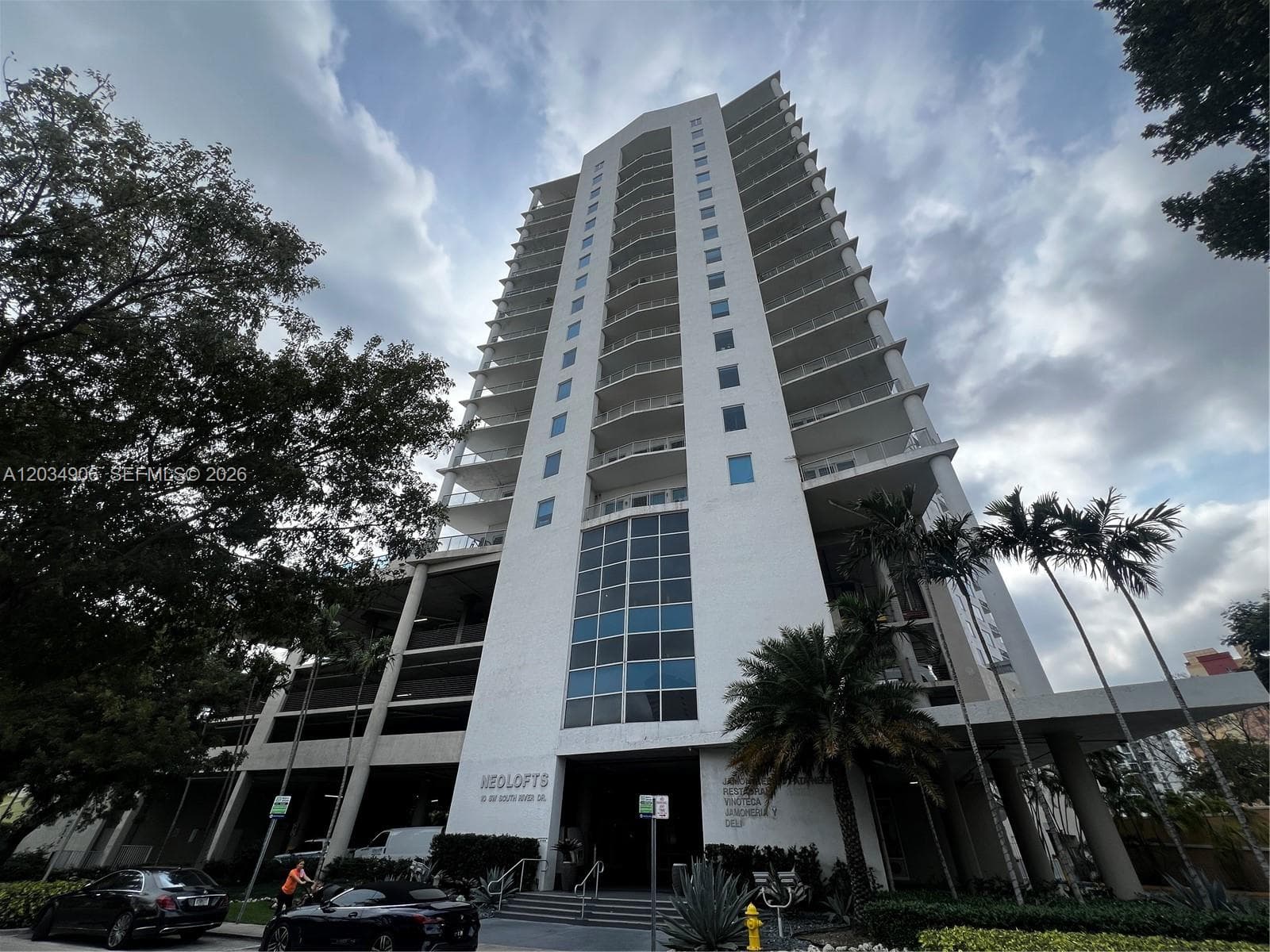 NEO CONDO NEO LOFT · #812 in Miami - Photo 1