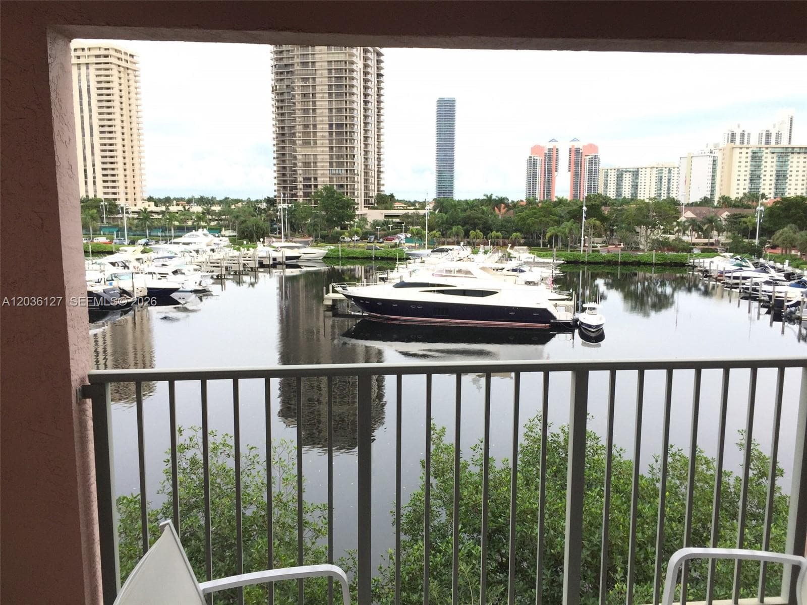 THE YACHT CLUB AT AVENTUR · #6504 in Aventura - Photo 1