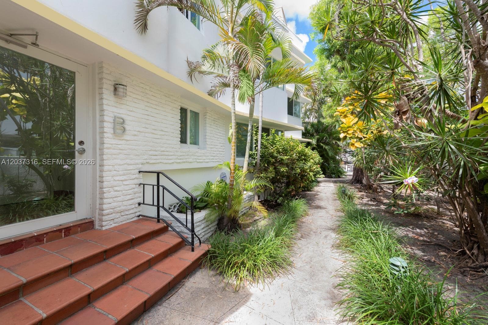 NORMANDY PALMS CONDO · #B3 in Miami Beach - Photo 1