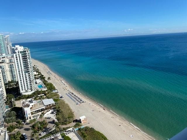 BEACH CLUB TWO CONDO · #3112 in Hallandale Beach - Photo 1