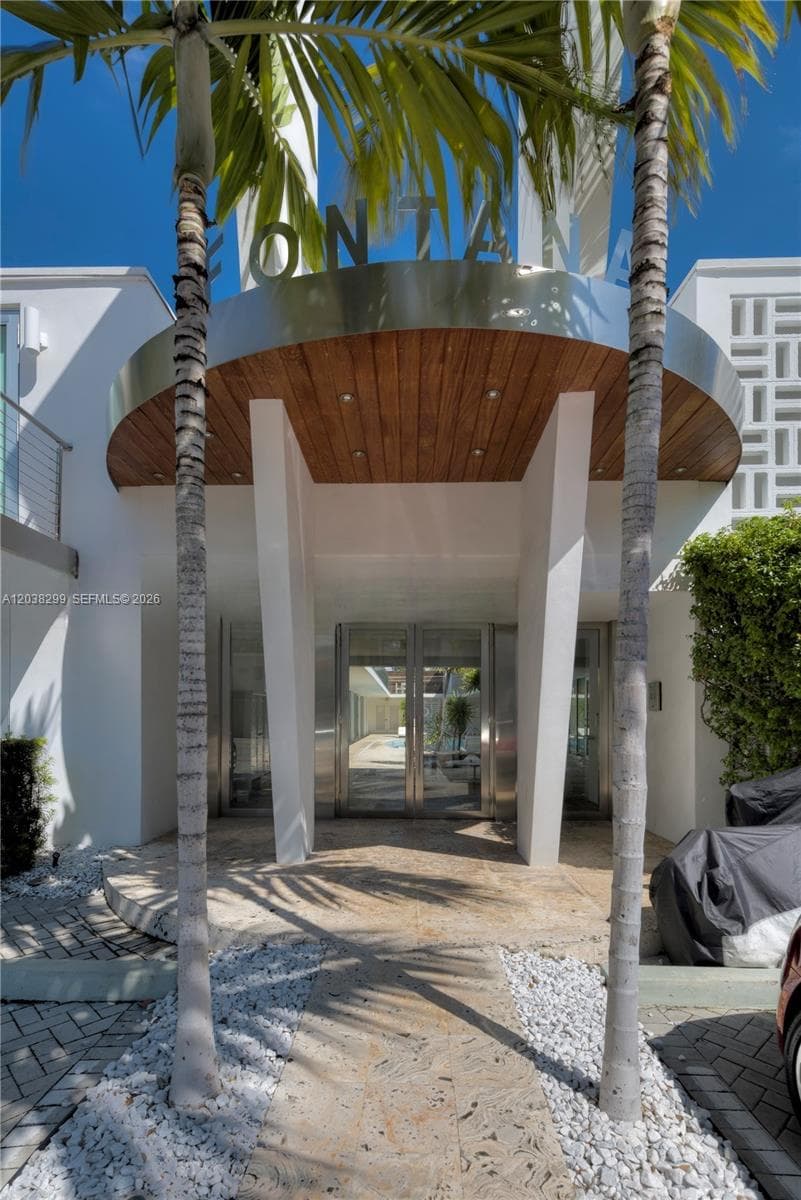 FONTANA CONDO · #212 in Miami Beach - Photo 1