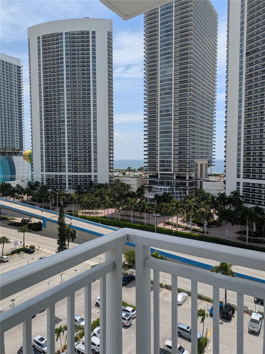 PLAZA TOWERS SOUTH CONDO · #1407 in Hallandale Beach - Photo 1