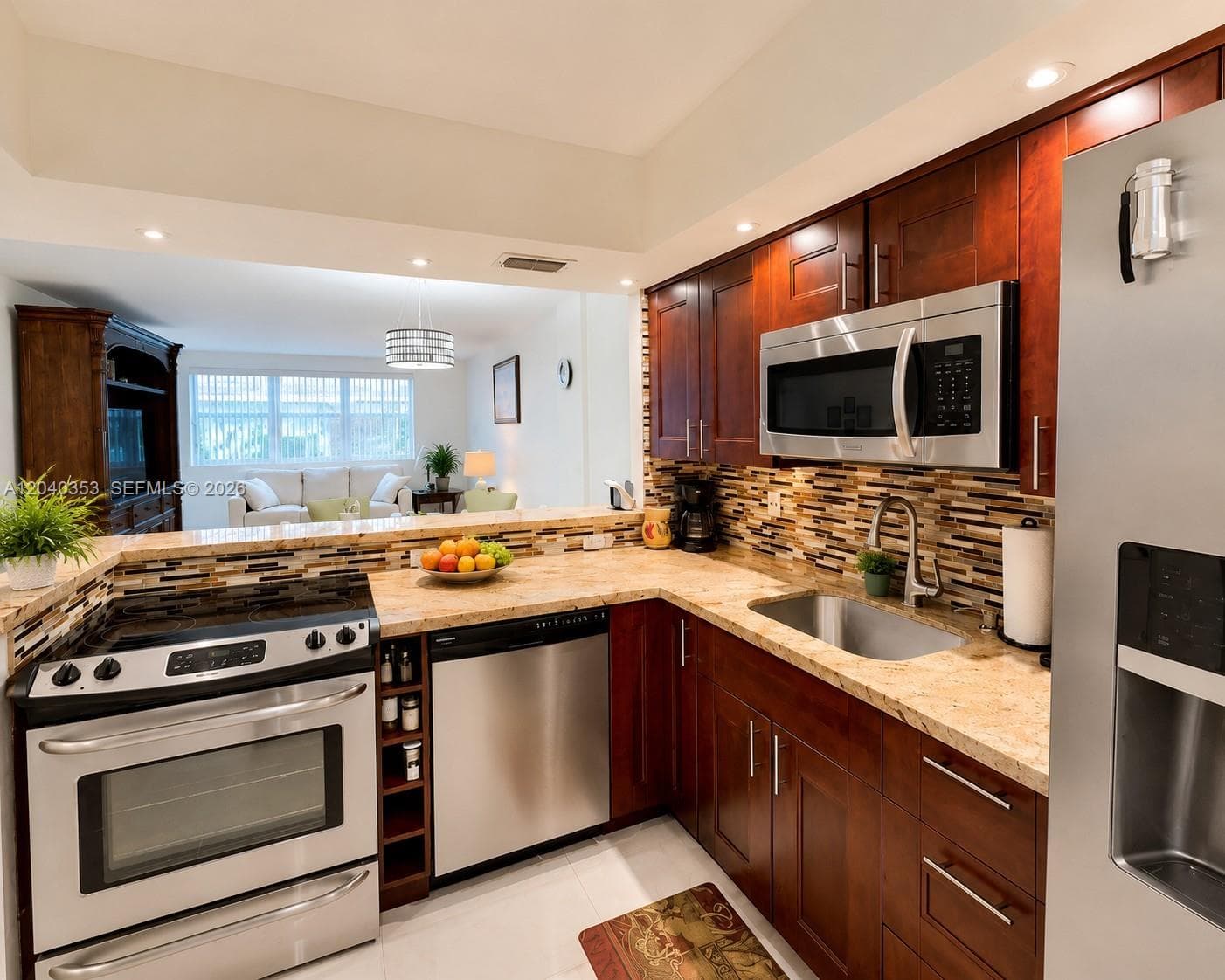 APRIL BREEZE CONDO · #106 in Hallandale Beach - Photo 1