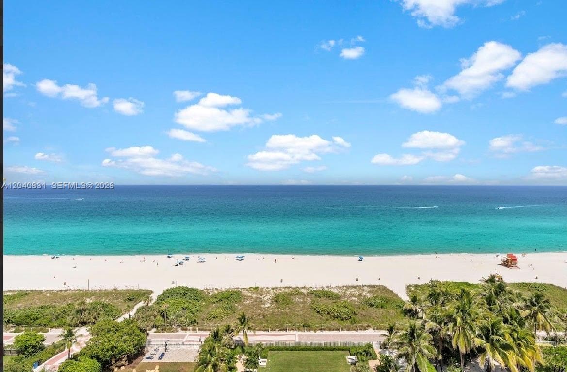 ROYAL CLUB CONDOMINIUM · #1603 in Miami Beach - Photo 1