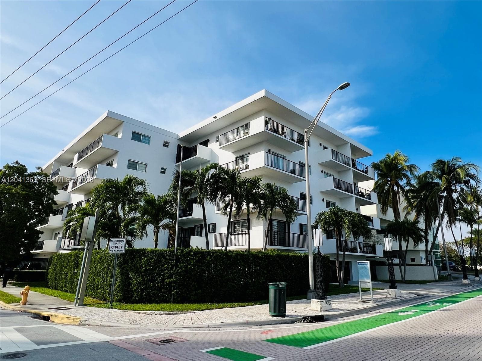 1900 MERIDIAN AVE CONDO · #306 in Miami Beach - Photo 1